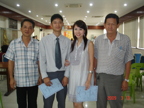dsc07070_b.jpg
